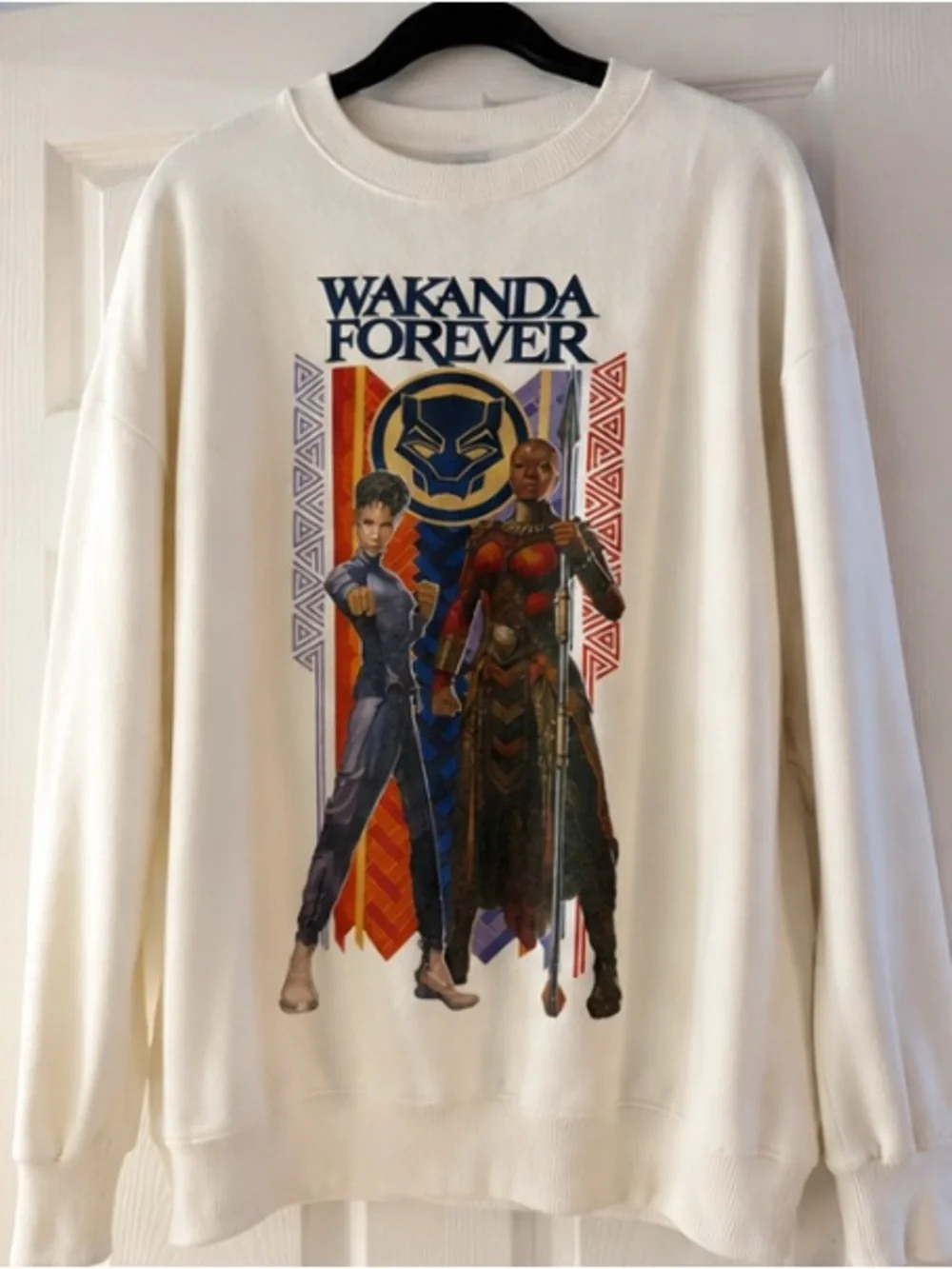 Wakanda Forever Graphic Crewneck Sweater - Ivory